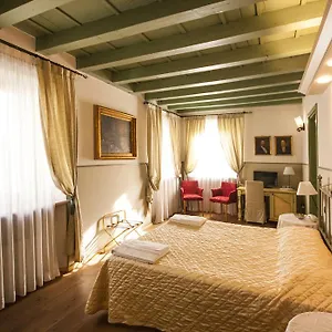Vecelli Cavriani , Mozzecane Italia